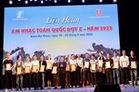 32 giải được trao tại đêm bế mạc Liên hoan Âm nhạc toàn quốc đợt 1 năm 2022