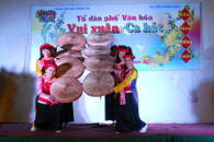 HUYỆN KRÔNG BÔNG TỔ CHỨC CHƯƠNG TRÌNH TỔ DÂN PHỐ   VĂN HÓA CA HÁT NĂM 2015.
