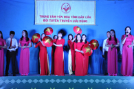 TRUNG TÂM VĂN HÓA TỈNH TỔ CHỨC CHƯƠNG TRÌNH VĂN NGHỆ  TỔNG HỢP PHỤC VỤ CƠ SỞ